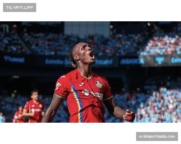 乌切红牌成比赛转折 赫塔菲中场失控数据解析